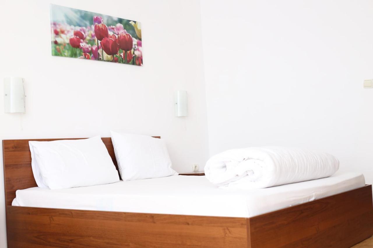 Motel Corsar トゥルチャ エクステリア 写真