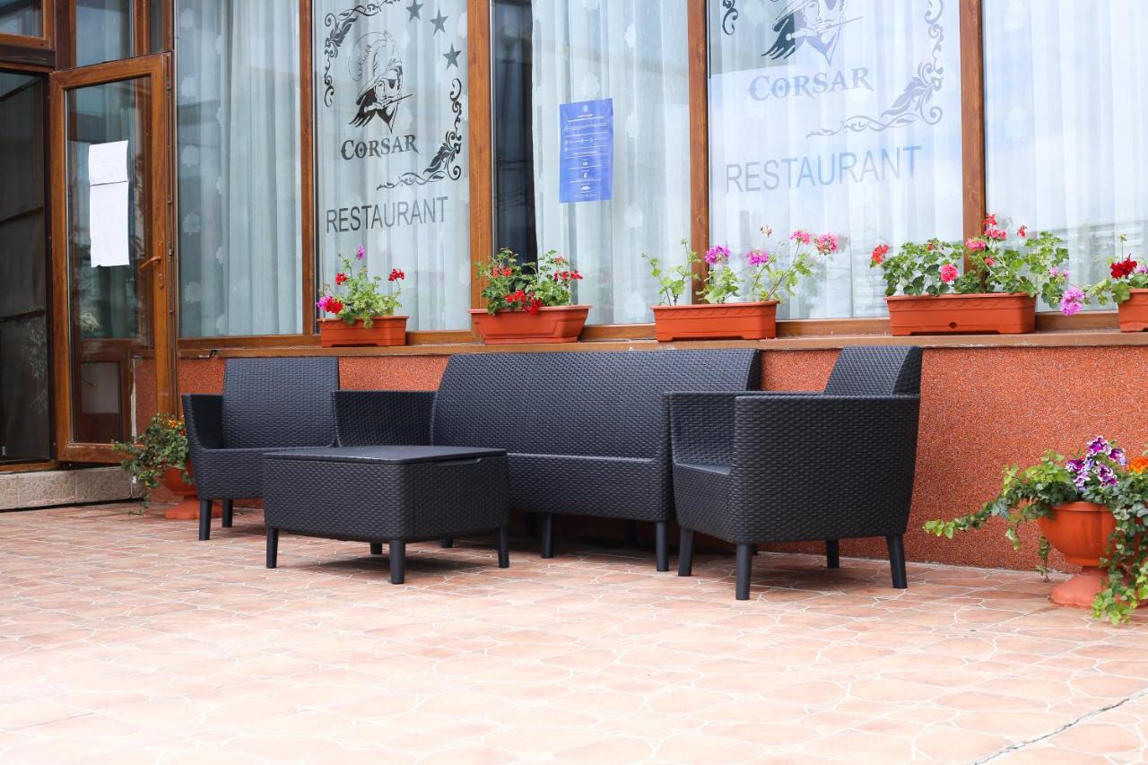 Motel Corsar トゥルチャ エクステリア 写真